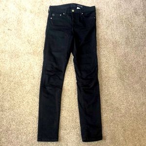 Black Skinny Jeans